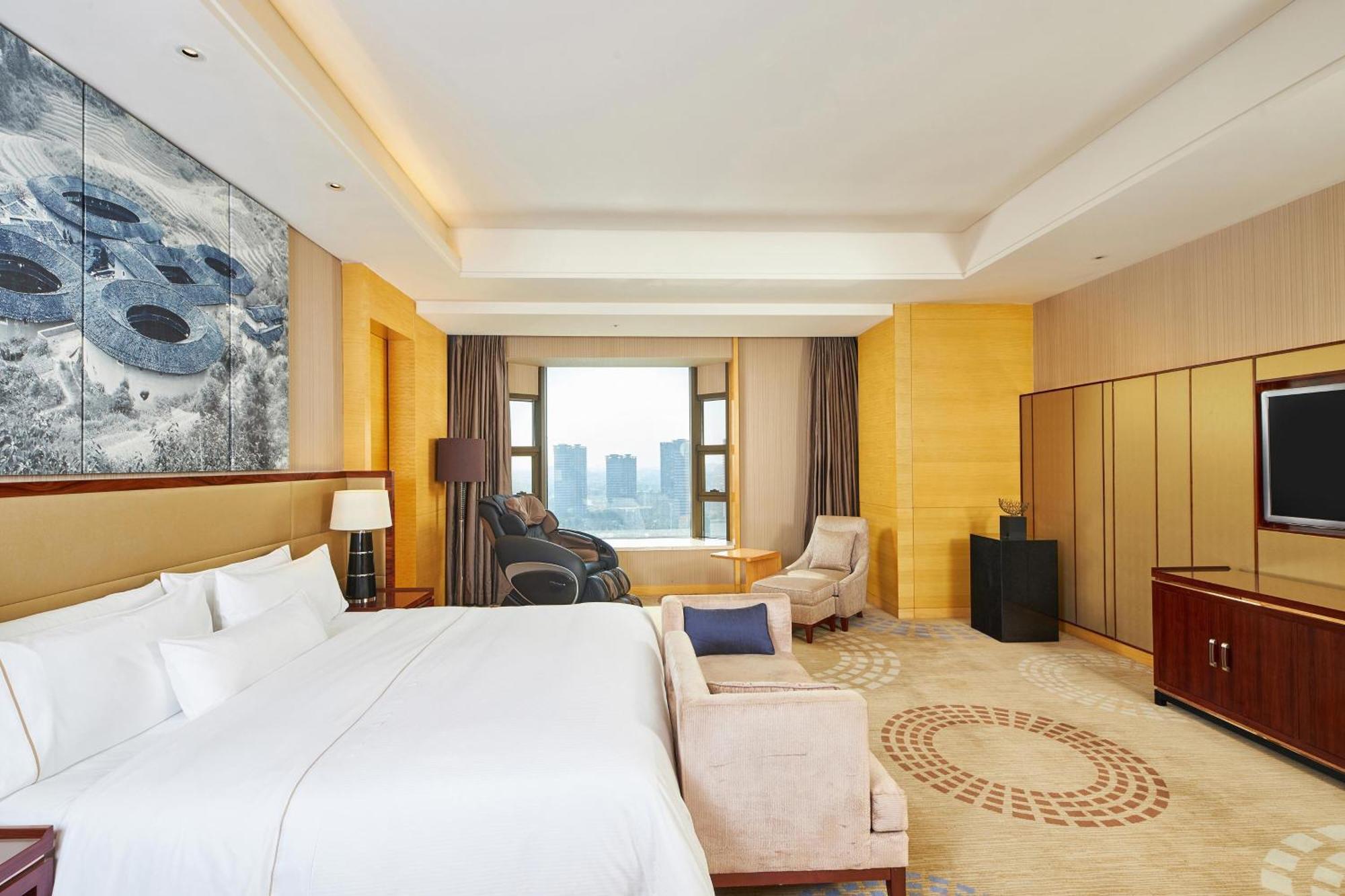 The Westin Fuzhou Minjiang Hotel Exterior photo