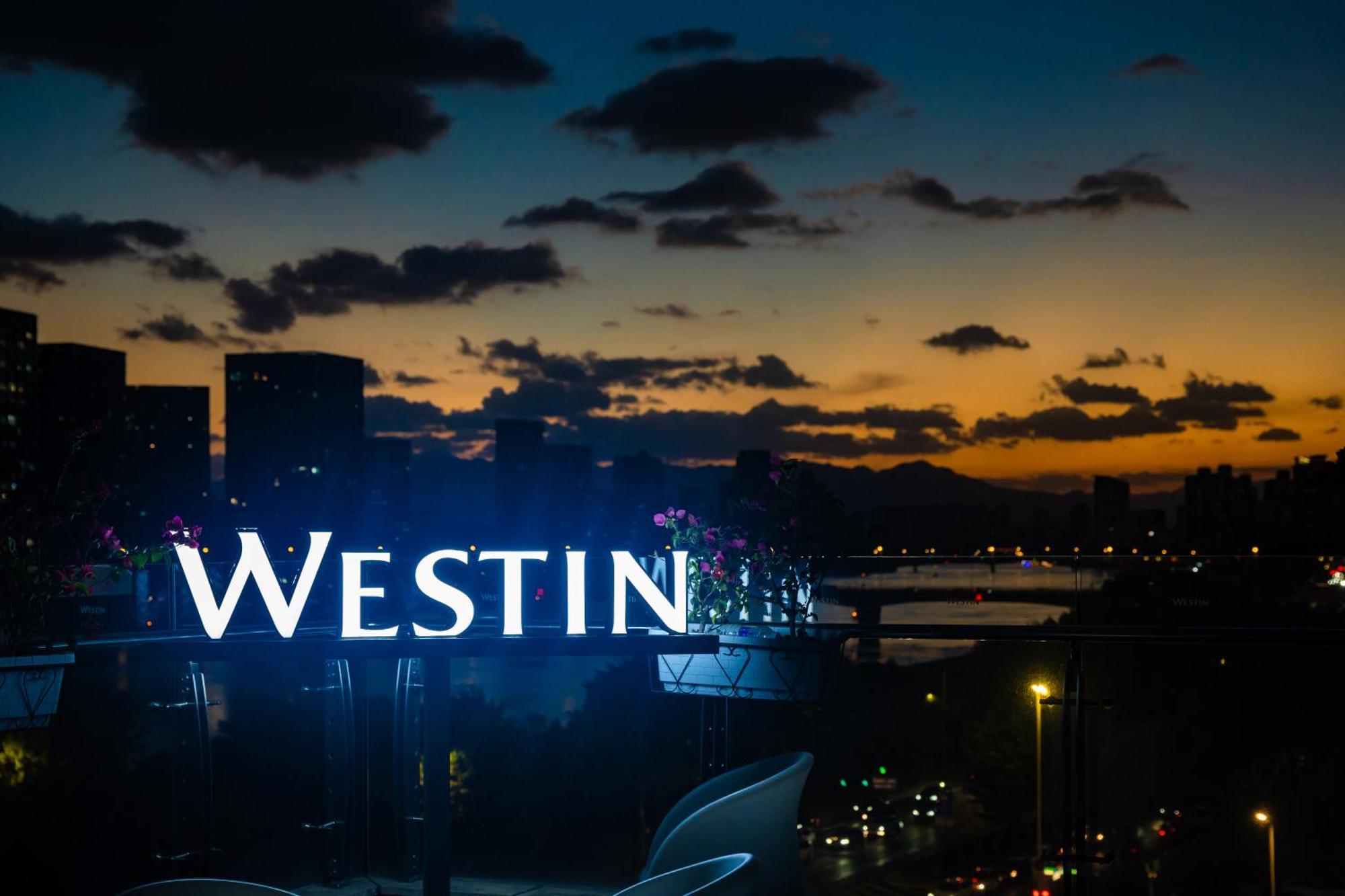 The Westin Fuzhou Minjiang Hotel Exterior photo