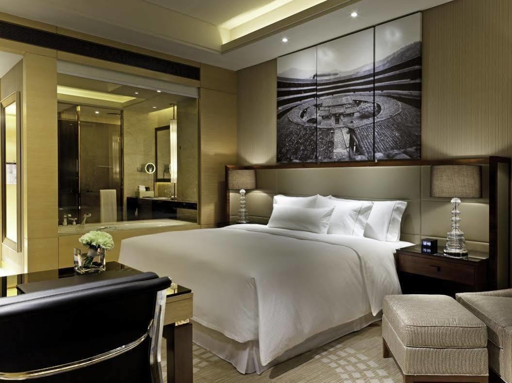 The Westin Fuzhou Minjiang Hotel Exterior photo